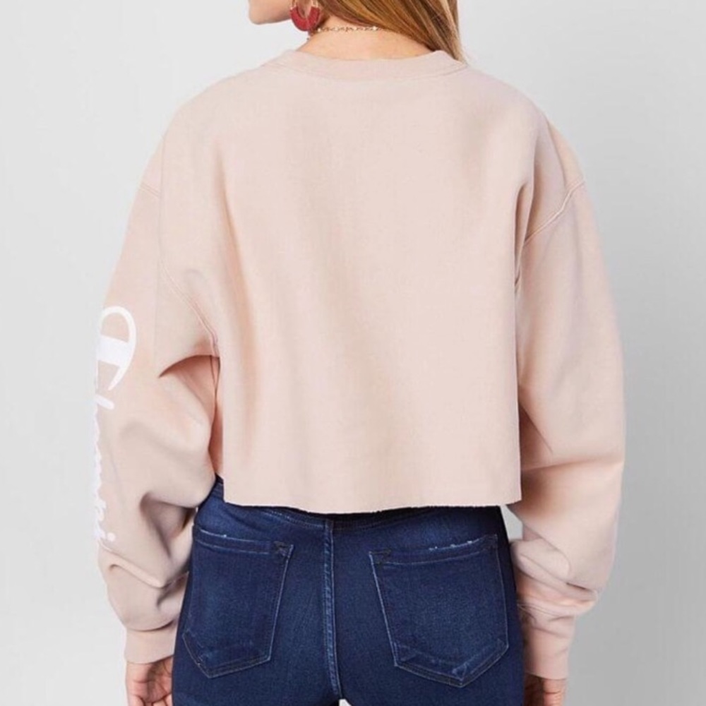 CHAMPION® Reverse Weave Cropped Sweatshirt - Picture 6 of 9